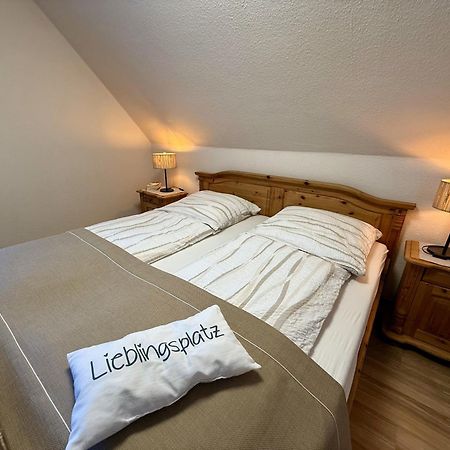 Ferienhaus Blinkfuer Neuharlingersiel Exteriör bild